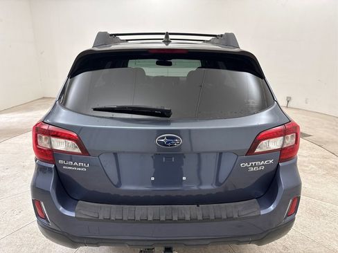 Used 2017 Subaru Outback 3.6R Limited w/ Popular Package #5 image 22