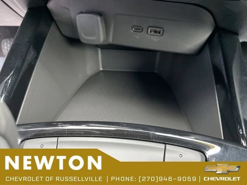 New 2026 Chevrolet Trax RS w/ Driver Confidence Package FWD image 19