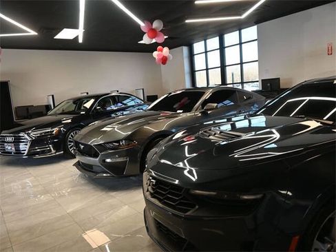 Used 2019 Tesla Model 3 Standard Range Plus image 7