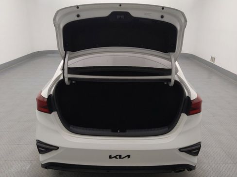 Used 2020 Kia Forte LXS FWD image 29