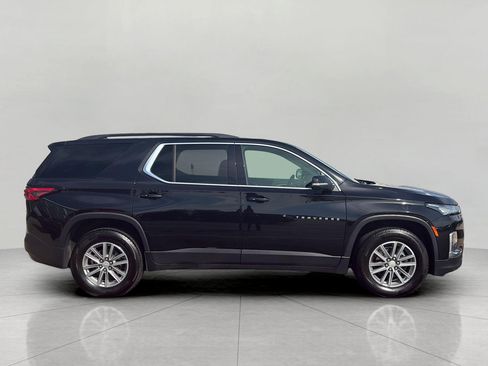 Used 2023 Chevrolet Traverse LT w/ LPO, Floor Liner Package AWD/4WD image 2