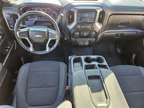 Certified 2022 Chevrolet Silverado 1500 LT image 5