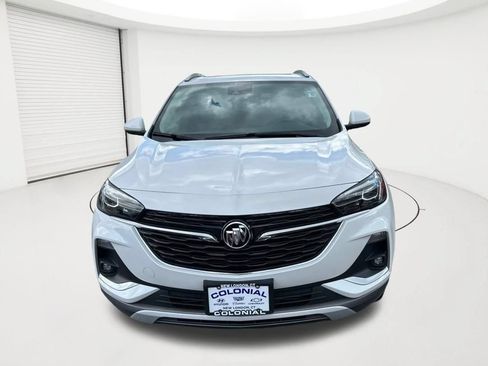 Used 2022 Buick Encore GX Essence w/ Experience Buick Package AWD/4WD image 2