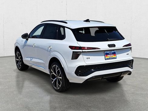 New 2026 Audi Q3 quattro 2.0T AWD/4WD image 7