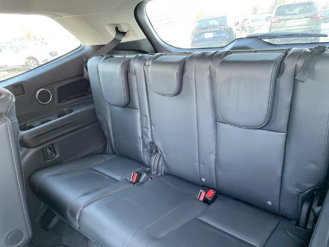 Used 2026 Subaru Ascent Touring AWD/4WD image 14