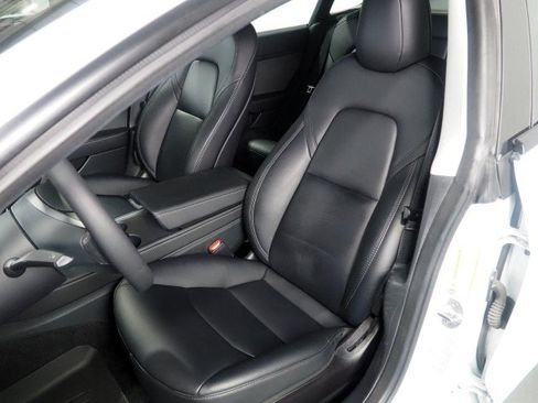 Used 2023 Tesla Model 3 RWD image 14