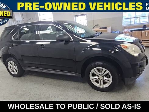 Used 2011 Chevrolet Equinox LS FWD image 2