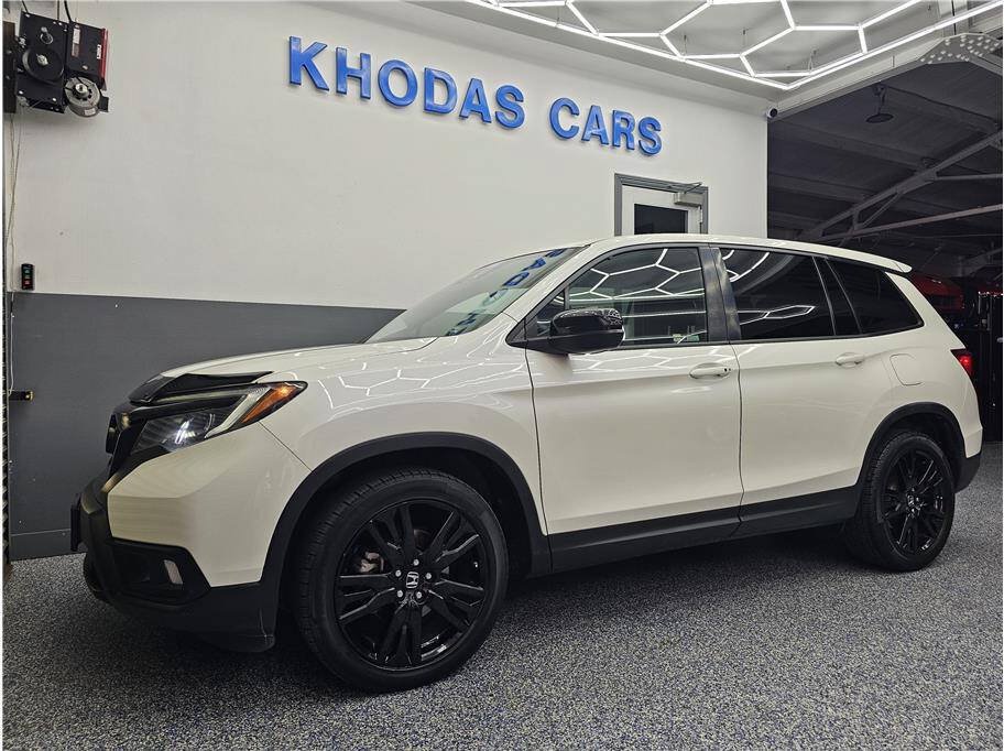 Used 2019 Honda Passport Sport image 2