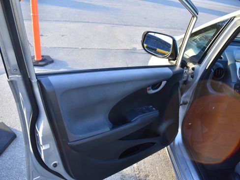 Used 2012 Honda Fit image 23