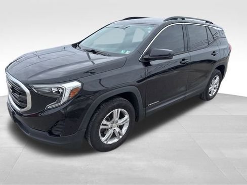Used 2019 GMC Terrain SLE w/ Driver Convenience Package image 2