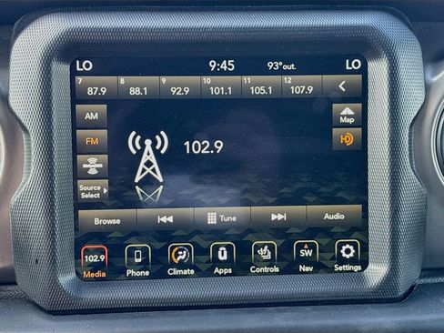 Used 2022 Jeep Wrangler Unlimited Sport AWD/4WD image 16