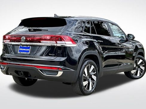 New 2025 Volkswagen Atlas Cross Sport SE image 10