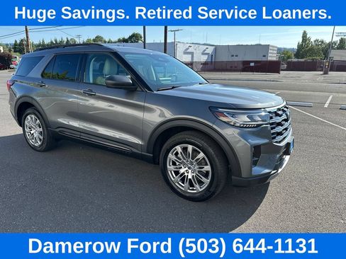 Used 2026 Ford Explorer Active w/ Active Comfort Package AWD/4WD image 9