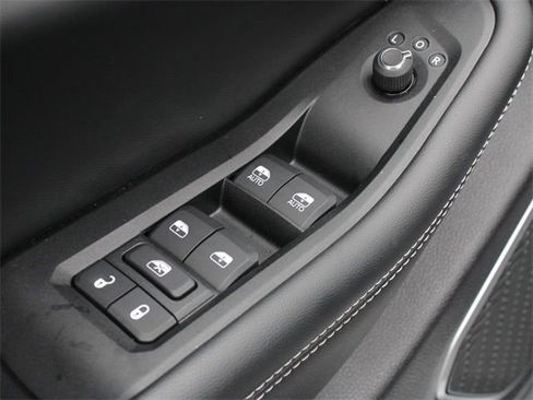 New 2024 Jeep Grand Cherokee Limited 4xe w/ Luxury Tech Group II image 16