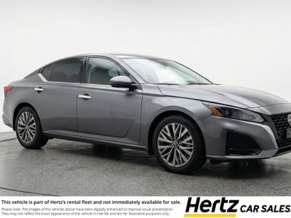 Used 2025 Nissan Altima 2.5 SV