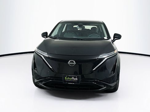 Used 2024 Nissan Ariya AWD image 2