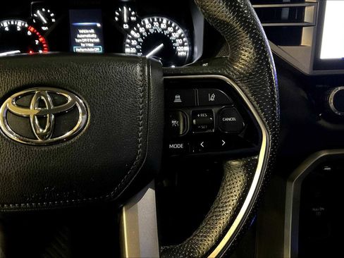 Used 2022 Toyota Tundra Limited image 46