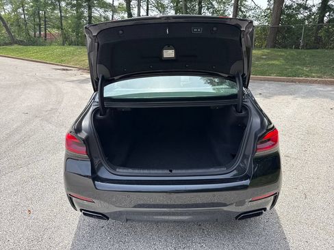 Used 2022 BMW M550i xDrive w/ Executive Package AWD/4WD image 29