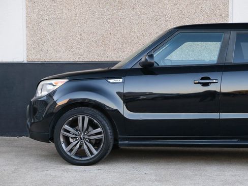 Used 2016 Kia Soul + w/ Tarmac Special Edition image 7