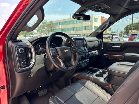 Used 2022 Chevrolet Silverado 1500 High Country w/ LPO, Dark Essentials Package RWD image 10