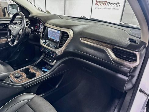 Used 2021 GMC Acadia Denali w/ Denali Ultimate Package AWD/4WD image 26
