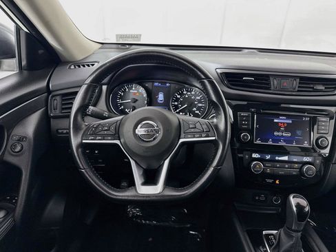 Used 2020 Nissan Rogue SV AWD/4WD image 30