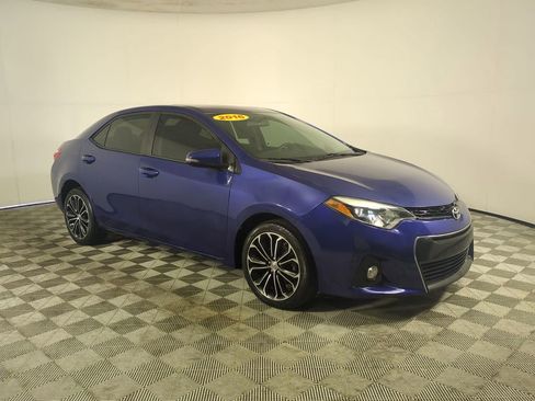 Used 2016 Toyota Corolla S image 2