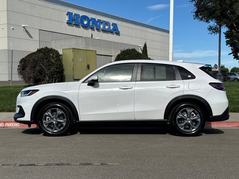 Used 2026 Honda HR-V LX image 7