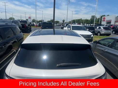 Used 2019 Lincoln Nautilus Reserve FWD image 11