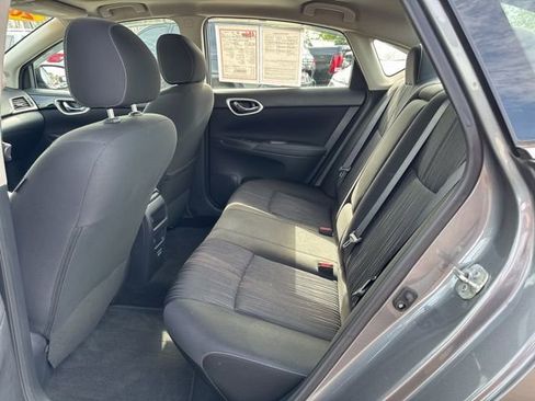 Used 2017 Nissan Sentra SV w/ Style Package image 19