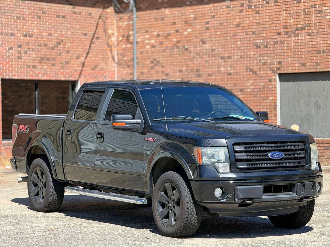 Used 2014 Ford F150 FX4 w/ FX Appearance Package AWD/4WD image 3