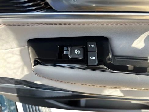 New 2026 Jeep Grand Wagoneer L Summit AWD/4WD image 31