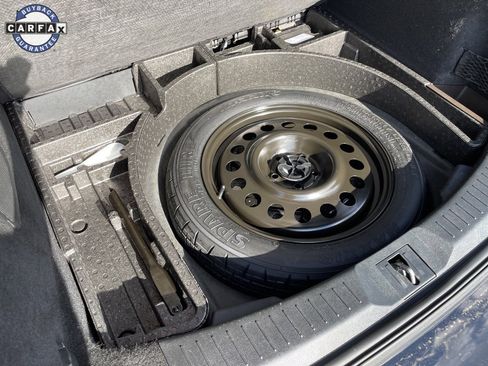 Used 2018 Lincoln MKC Premiere image 27