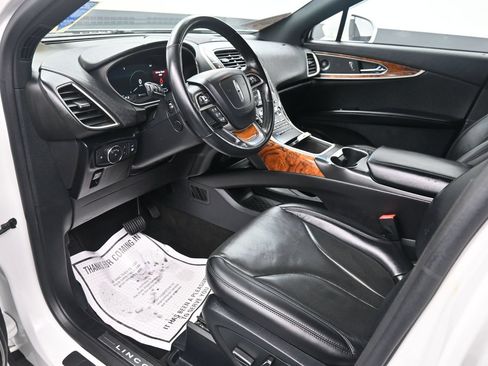 Used 2020 Lincoln Nautilus Reserve w/ Equipment Group 201A AWD/4WD image 13