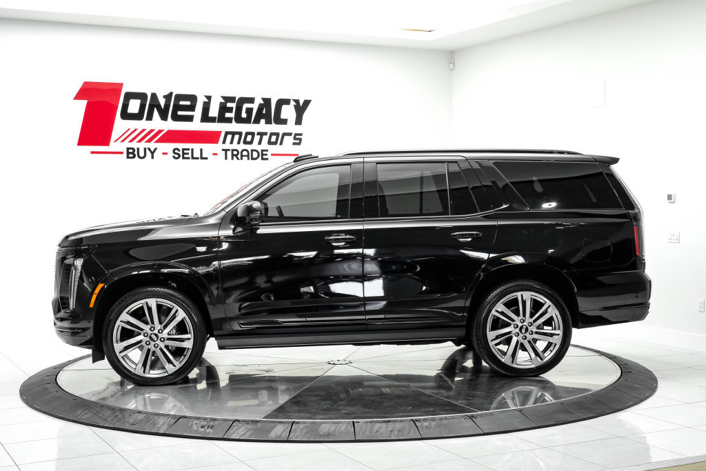 Used 2026 Cadillac Escalade Sport w/ Touring Package AWD/4WD image 13