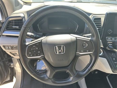 Used 2024 Honda Odyssey EX-L image 11