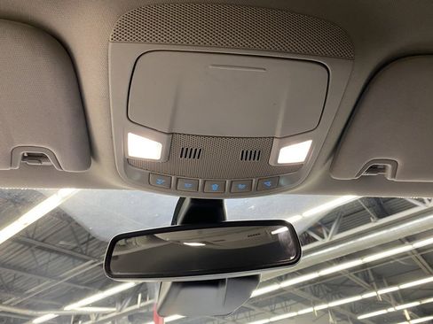 Used 2020 Ford Fusion SE image 31