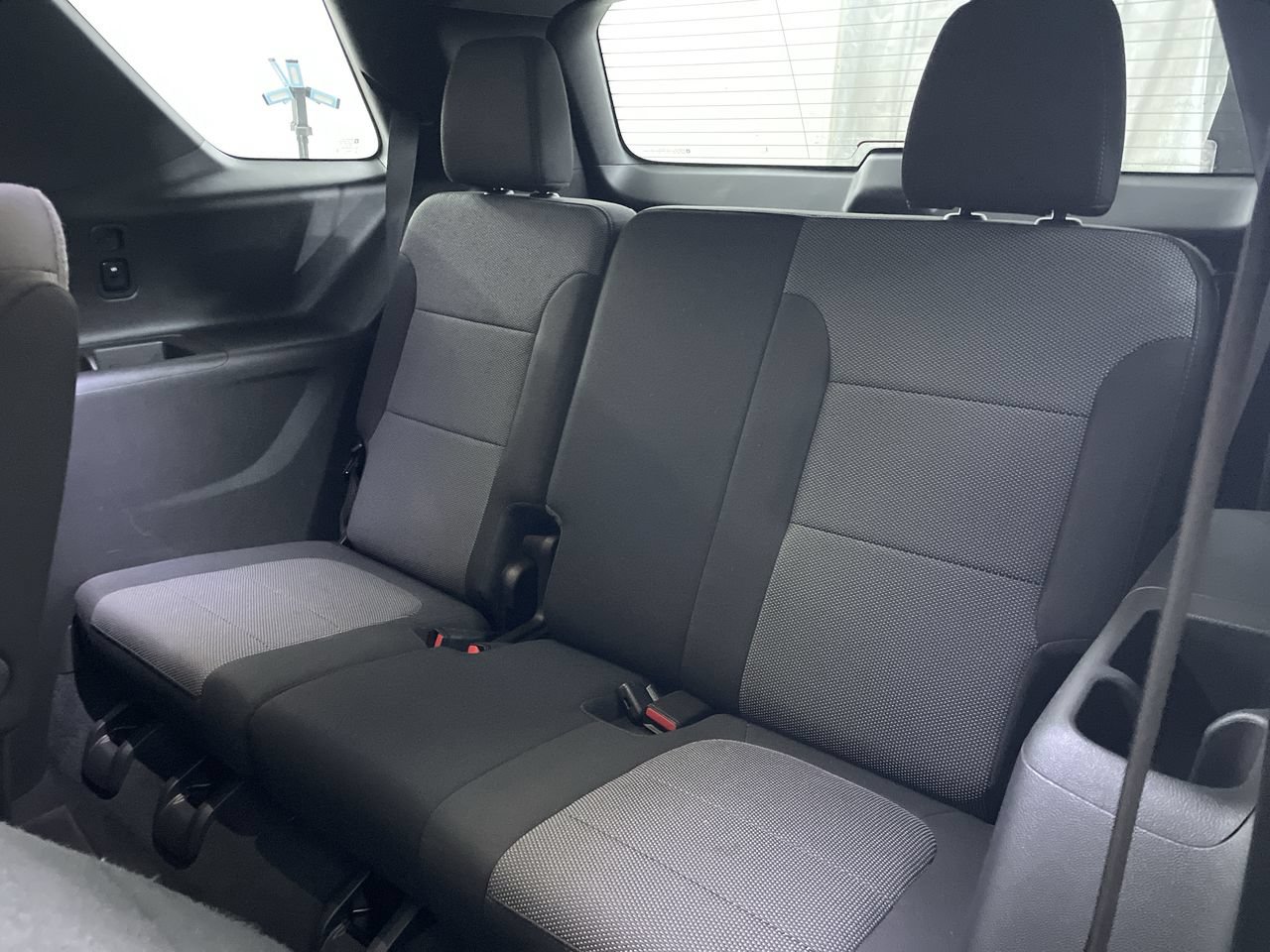 Used 2023 Chevrolet Traverse LT AWD/4WD image 24
