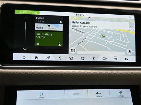 Used 2020 Land Rover Range Rover Velar S image 15