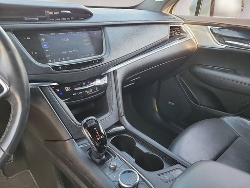Used 2024 Cadillac XT5 Premium Luxury AWD/4WD image 20