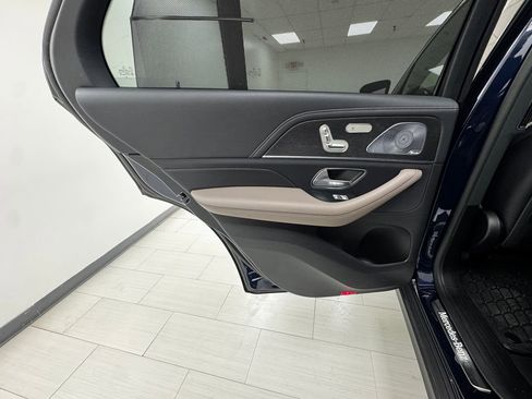 Used 2020 Mercedes-Benz GLE 450 4MATIC image 11