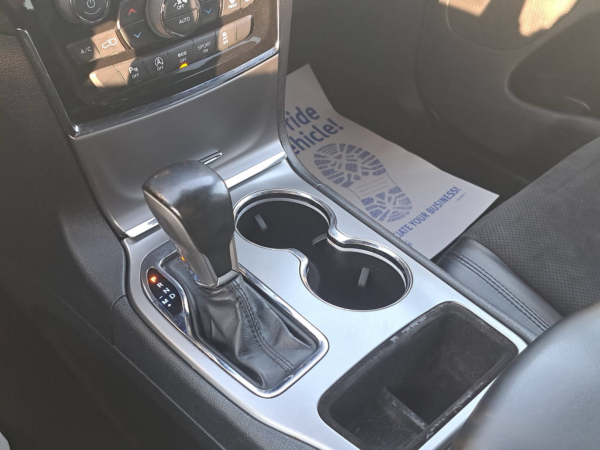 Used 2020 Jeep Grand Cherokee Altitude AWD/4WD image 26
