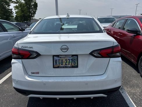 Used 2025 Nissan Versa SV w/ Trunk Package FWD image 5