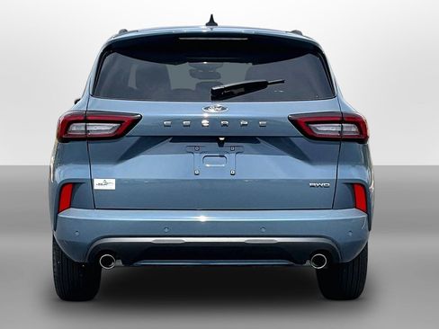Used 2024 Ford Escape ST-Line w/ Tech Pack #1 AWD/4WD image 4