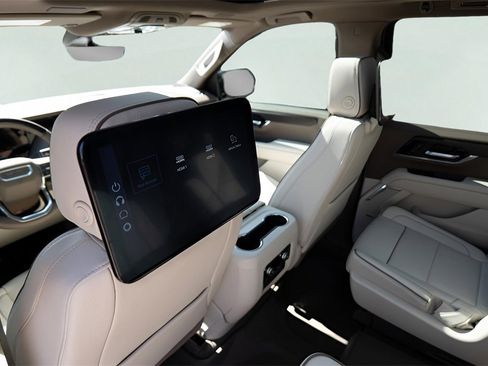 New 2026 GMC Yukon XL Denali w/ Denali Reserve Package image 22