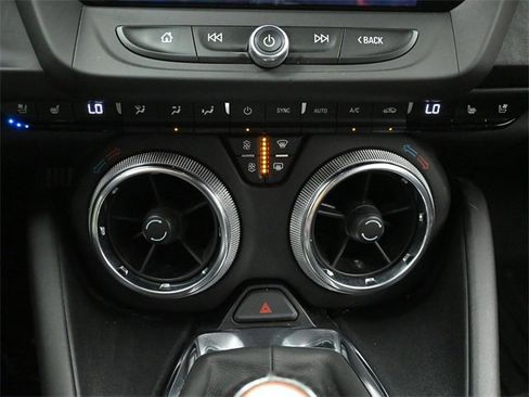 Used 2019 Chevrolet Camaro SS image 30