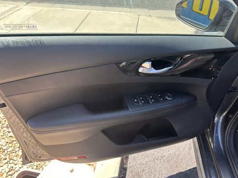 Used 2021 Kia Forte GT w/ GT2 Package FWD image 10