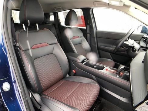 Certified 2025 Nissan Kicks SR w/ Interior Electronics Package image 23