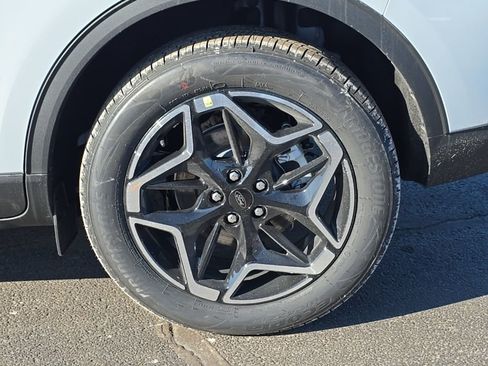 New 2026 Ford Escape Platinum w/ Premium Technology Package image 59