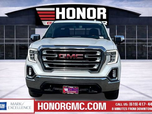 Used 2021 GMC Sierra 1500 SLT w/ SLT Convenience Package AWD/4WD image 2